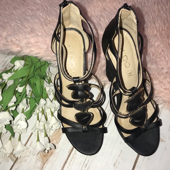 ALDO wedge with Black Studs. Genuine Leather - Picture 2 of 8